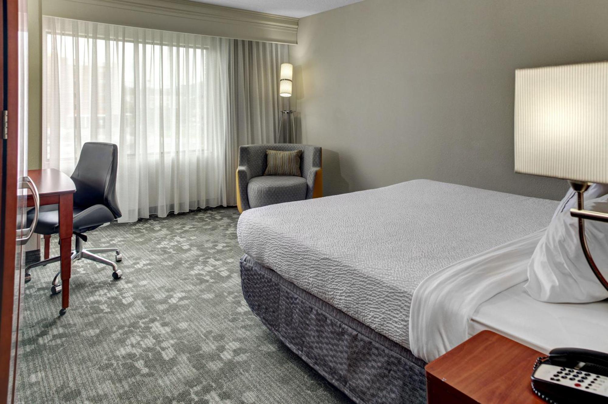 Hotel Courtyard By Marriott Anniston Oxford Extérieur photo