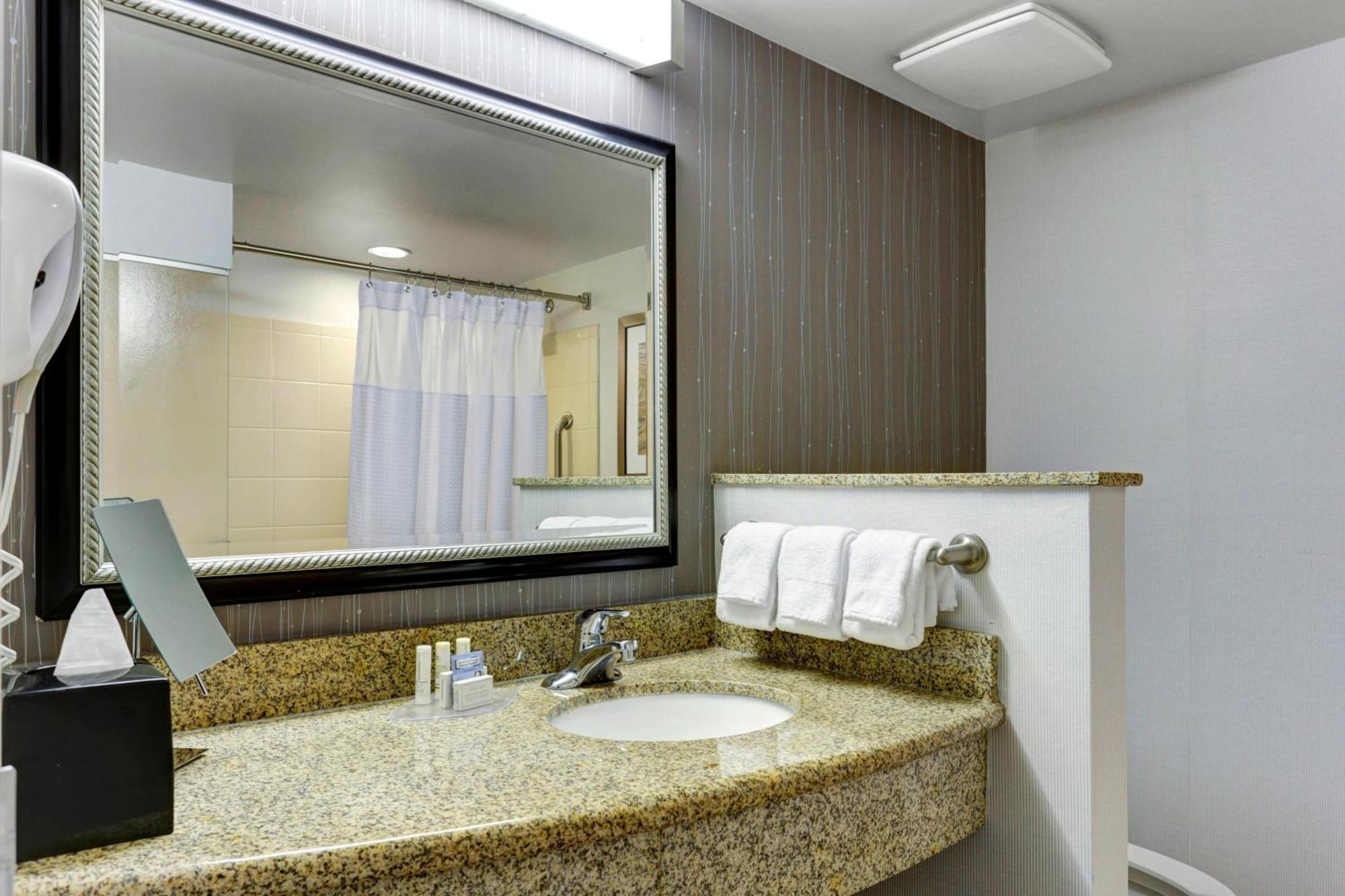 Hotel Courtyard By Marriott Anniston Oxford Extérieur photo
